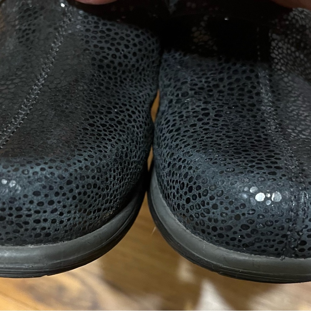 Grey's Anatomy Black Comfort Slip-On Shoes - Size 8.5 - Very Comfy! - Picture 5 of 5